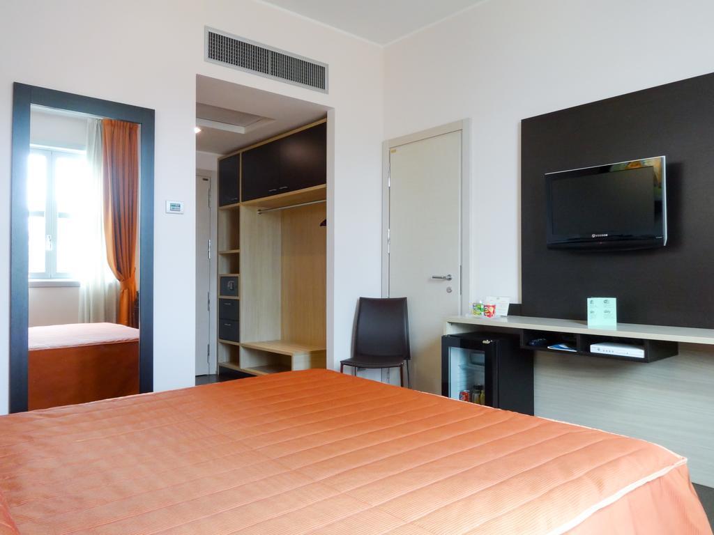 Hotel Mito Ossona Kültér fotó