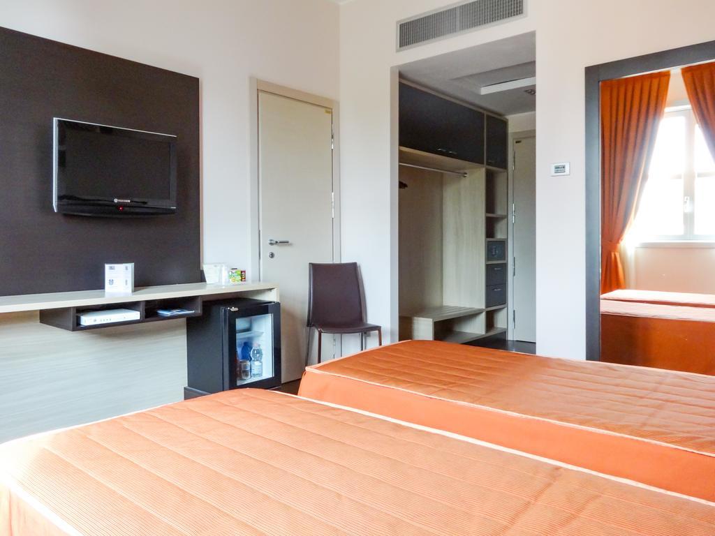 Hotel Mito Ossona Kültér fotó